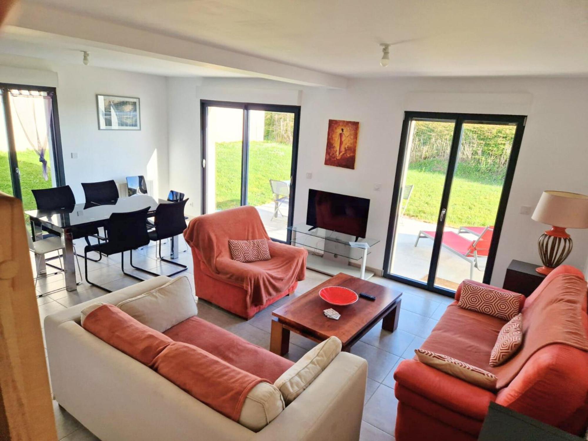 Sherman & Willy Jeep - 2 Maisons De Vacances, 4Min A Pied De La Plage - Parking Prive - Wifi Gratuit - Terrasse - Calme Saint-Come-de-Fresne Room photo